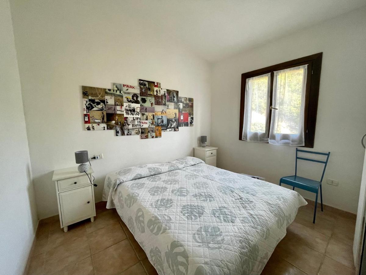 Appartamento Fronte Mare Residence Weber La Maddalena  Exterior photo